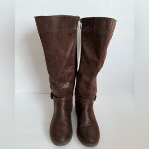 Torrid Brown Knee High Boots w/ Sweater Knit‎ Material & Front Buckle size 8W